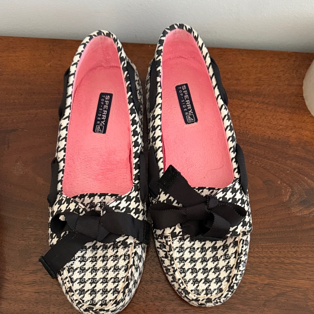 Sperry Black & White Houndstooth Bow Loafers with Pink Lining